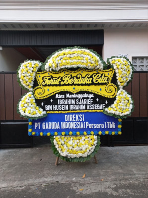 Papan Bunga Duka di Atu Lintang